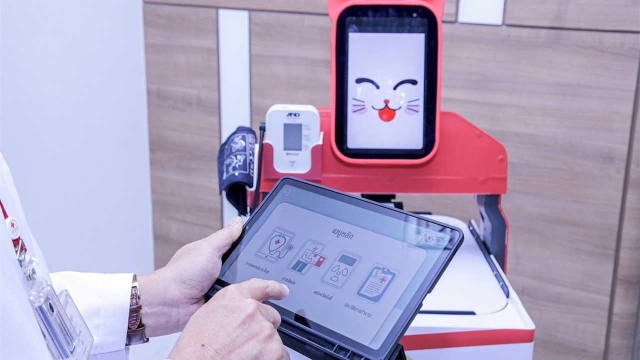 เปิดตัวหุ่นยนต์บริการเวชศาสตร์นิวเคลียร์ครั้งแรก