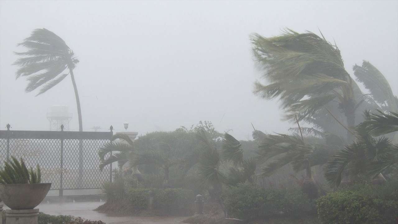 สภาพอากาศ ภาคเหนือมวลอากาศเย็นปกคลุม ใต้ยังมีฝนชุก ตกหนักบางแห่ง