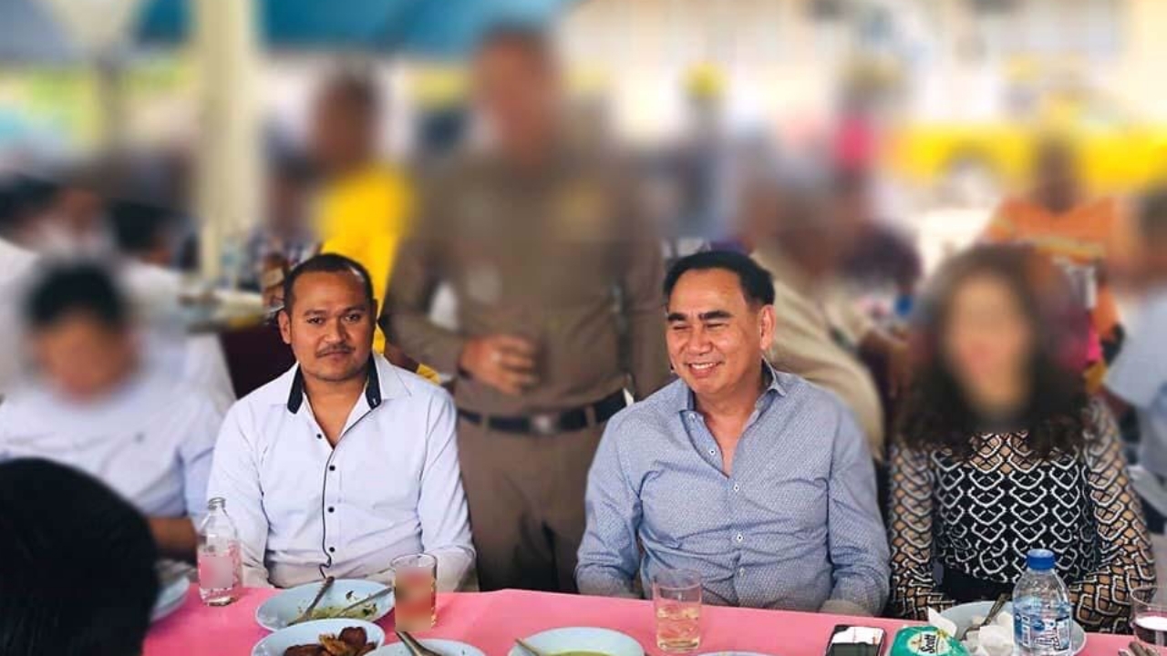 นายกชาย รองหัวหน้า ปชป. ปัดสนิท “เสี่ยแป้ง” แจงถ่ายรูปด้วยหลายปีก่อน