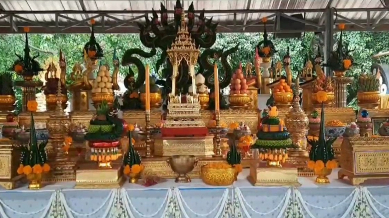 ศรัทธายังแน่น นักเสี่ยงโชคตามส่อง "เลขเด็ดงวดนี้" ที่เกาะคำชะโนด ลุ้น 16/6/67