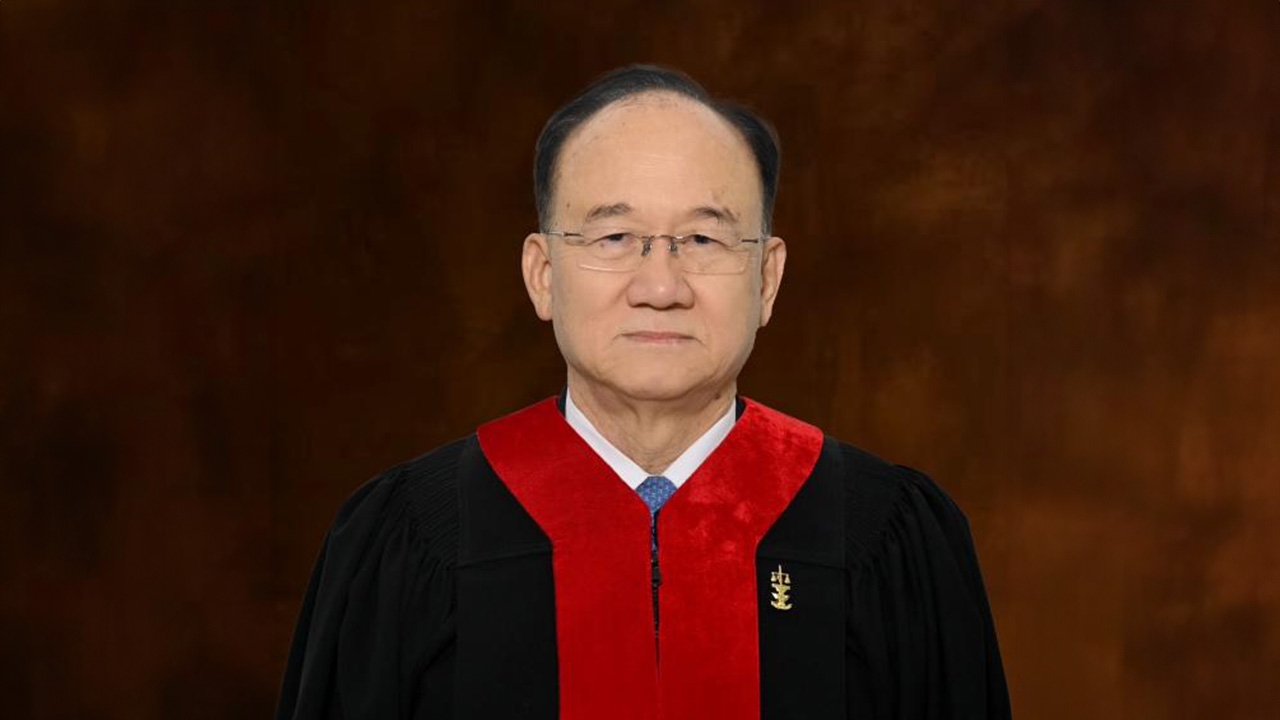 บัญชีทรัพย์สินตุลาการศาลรัฐธรรมนูญ “สุเมธ รอยกุลเจริญ” และคู่สมรส รวย 86 ล้าน