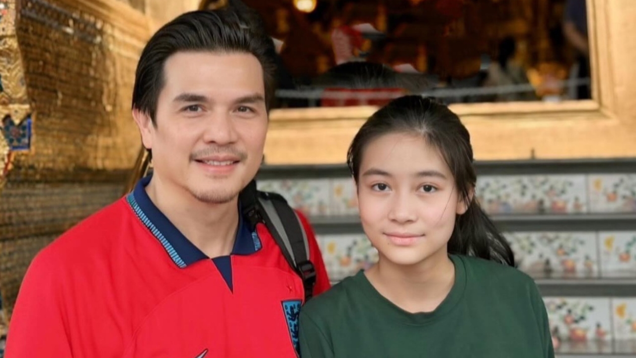 เปิดภาพลูกสาว แจ๊บ เพ็ญเพชร โตแล้วน่ารักมาก คุณพ่อเตรียมไว้หนวดรอได้เลย