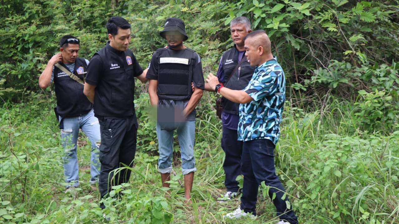 พี่เก็บแค้นข้ามปี รอเหยื่อมาไถไร่ กระหน่ำยิง สางปมแค้นแทนน้อง