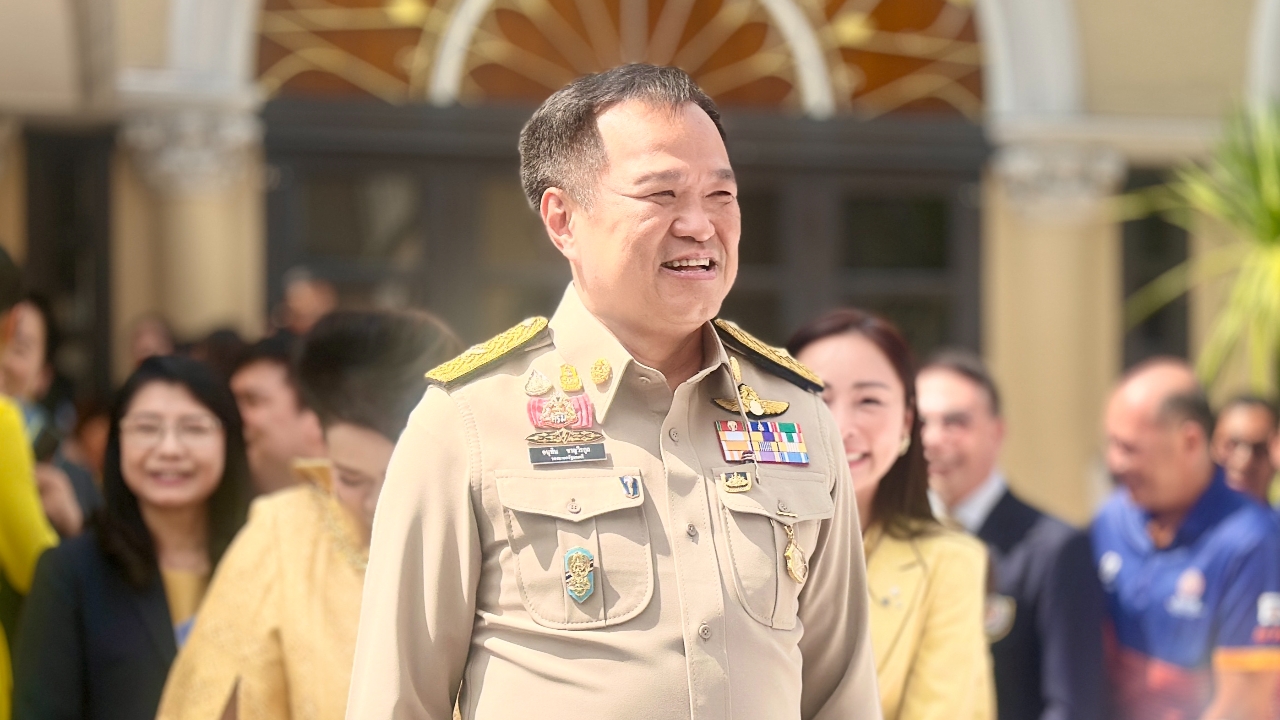 “อนุทิน” สํานึกในพระมหากรุณาธิคุณ ยัน ไม่มีสิ่งใดเทียบเท่าสถาบันกษัตริย์ไทย