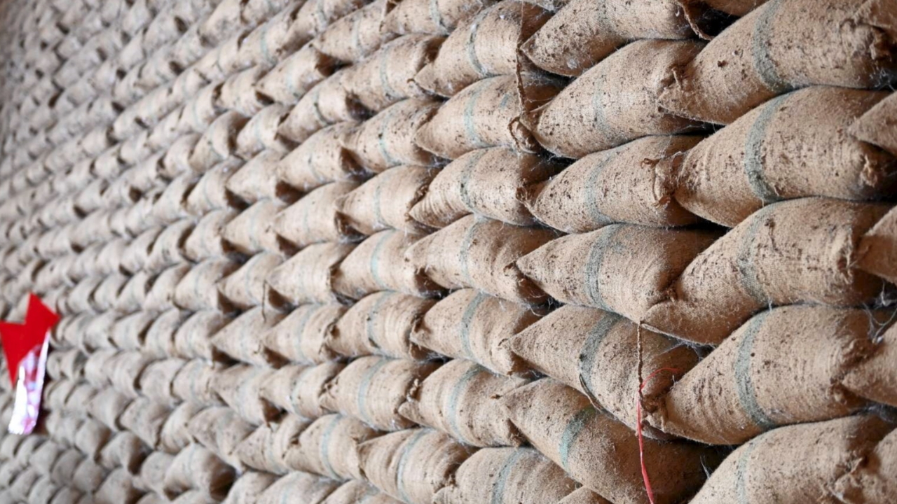 วันนี้ 8 ราย สนใจประมูลข้าว 10 ปี อคส. ประกาศรายชื่อผู้ผ่านคุณสมบัติ 13 มิ.ย.