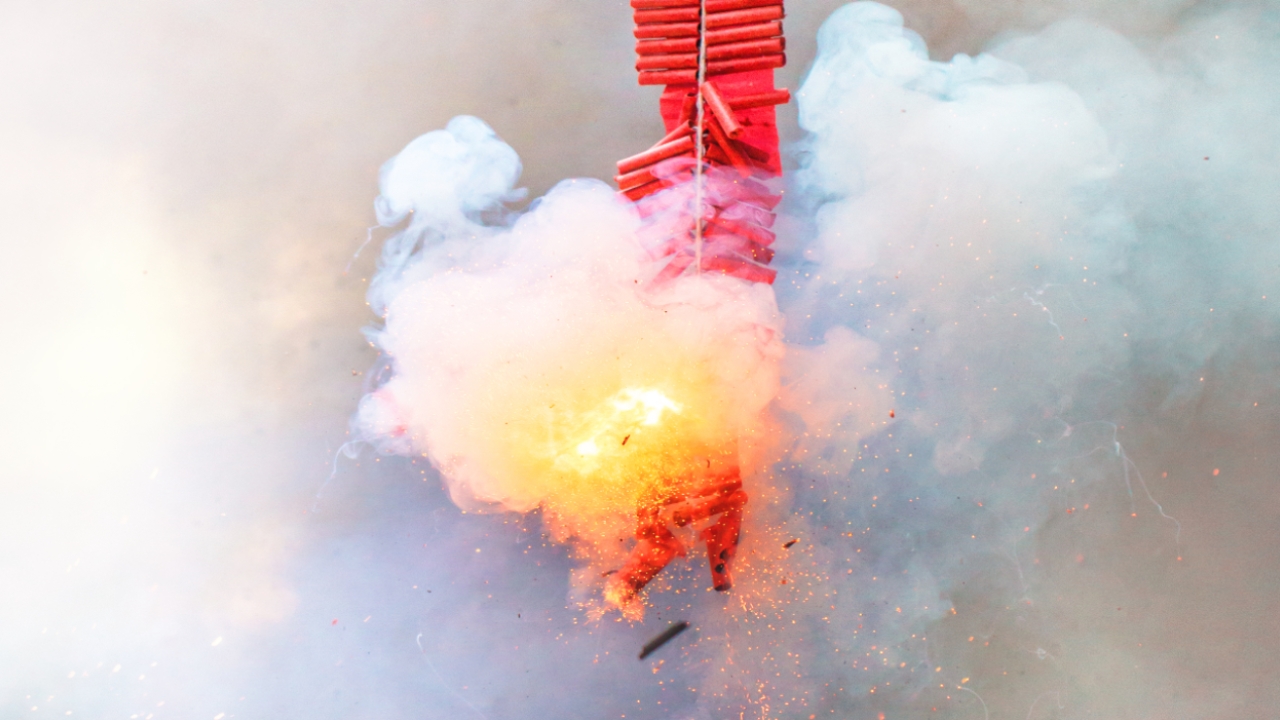 มัดรวม "เลขเด็ดหางประทัด" เอาใจคอหวยส่องลุ้นโชคงวด 16/6/67