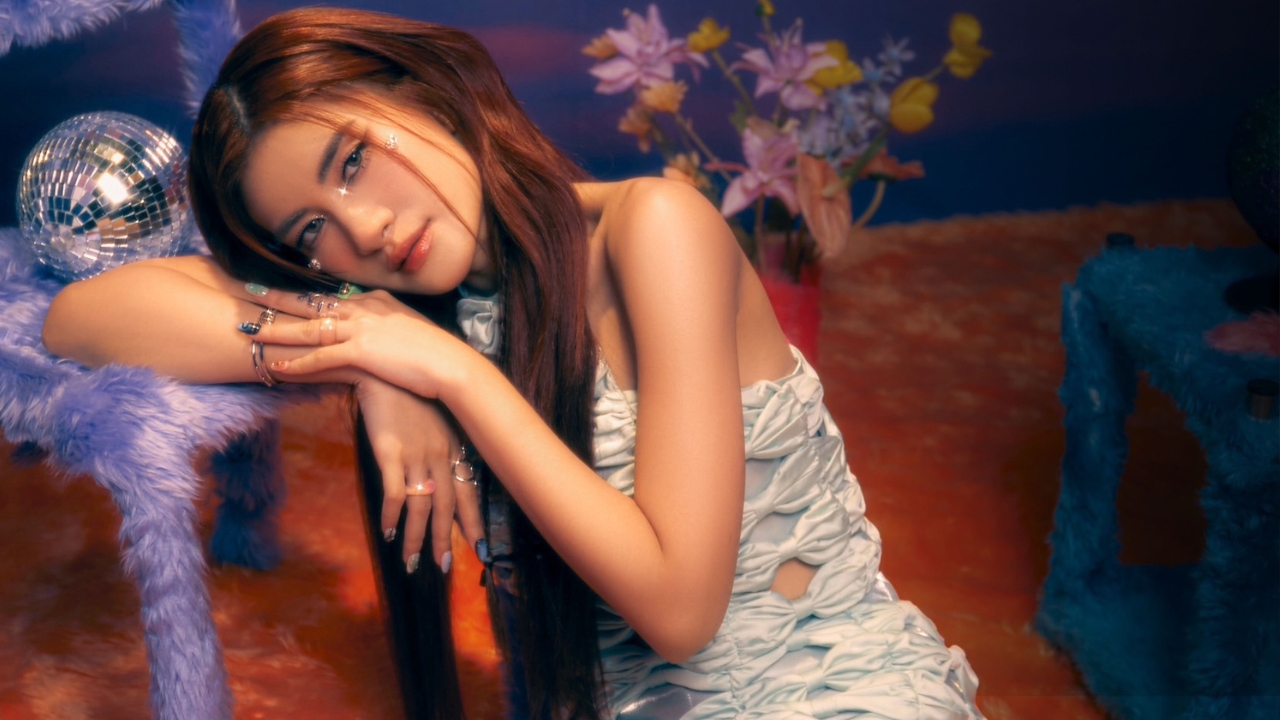 อดีตนักร้องกามิกาเซ่ ทิ้งอาชีพที่ผู้หญิงใฝ่ฝัน กลับมาทำสิ่งที่รักและมีความสุข