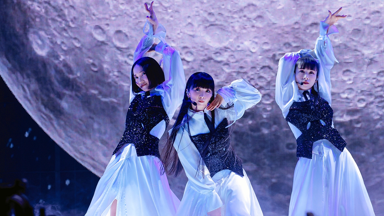 3 สาว “Perfume” สุดยอดเกิร์ลกรุ๊ปญี่ปุ่น ตื่นเต้นคอนเสิร์ตแรกในไทย