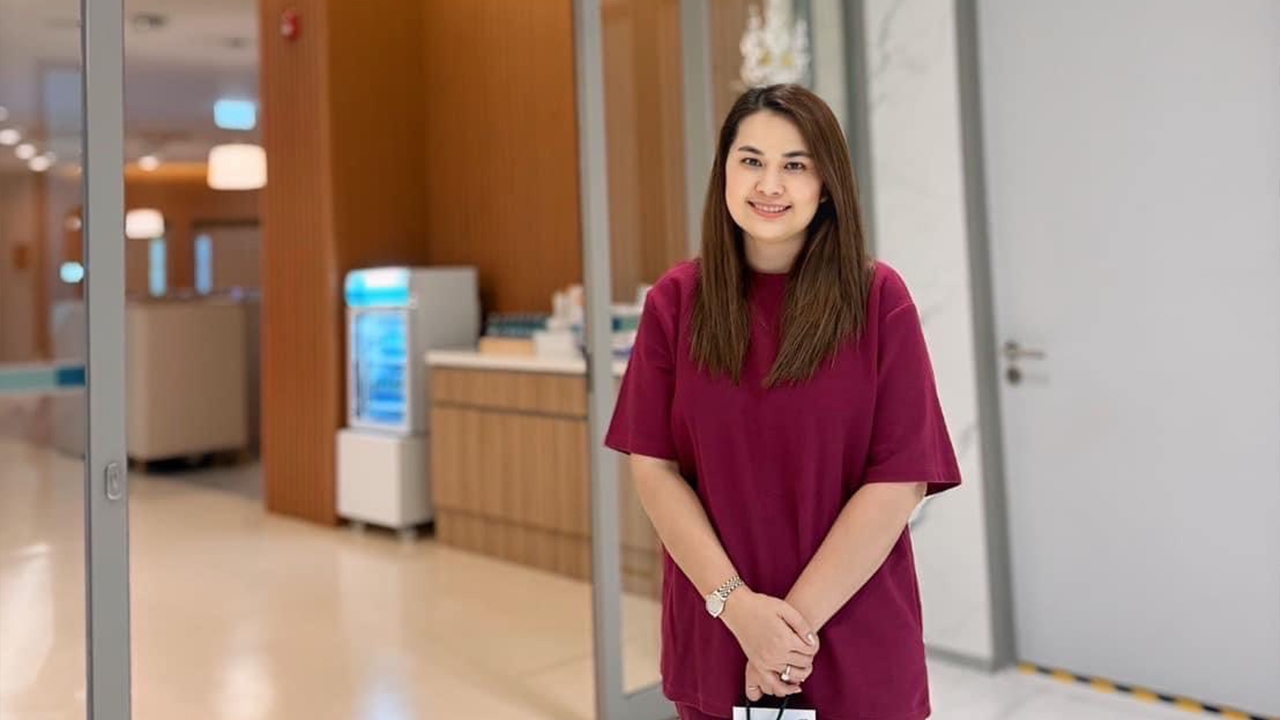 ชาวเน็ตแห่ให้กำลังใจ จูน อดีตเมีย หนุ่ม กะลา เคลื่อนไหวล่าสุดไปพบจิตแพทย์