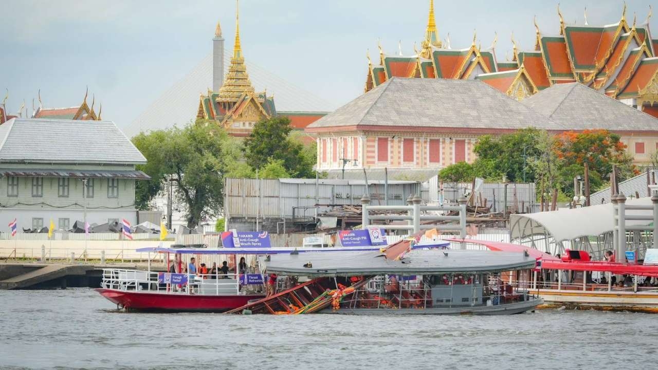 Disaster: Chinese language vacationer boat hits navy ferry In center of ...