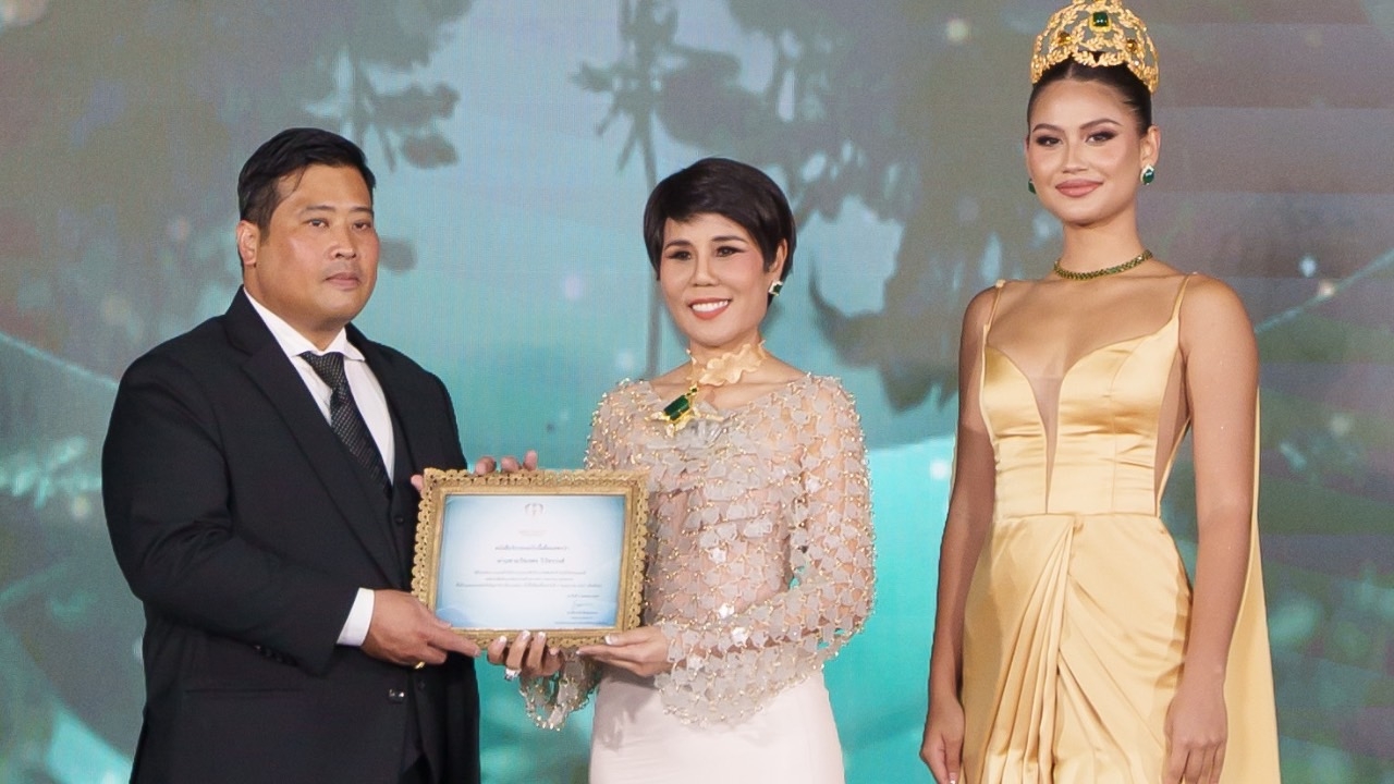 มิติใหม่วงการนางงาม ดร.น้อง เสริมทัพพันธมิตร MISS EARTH THAILAND 2024 