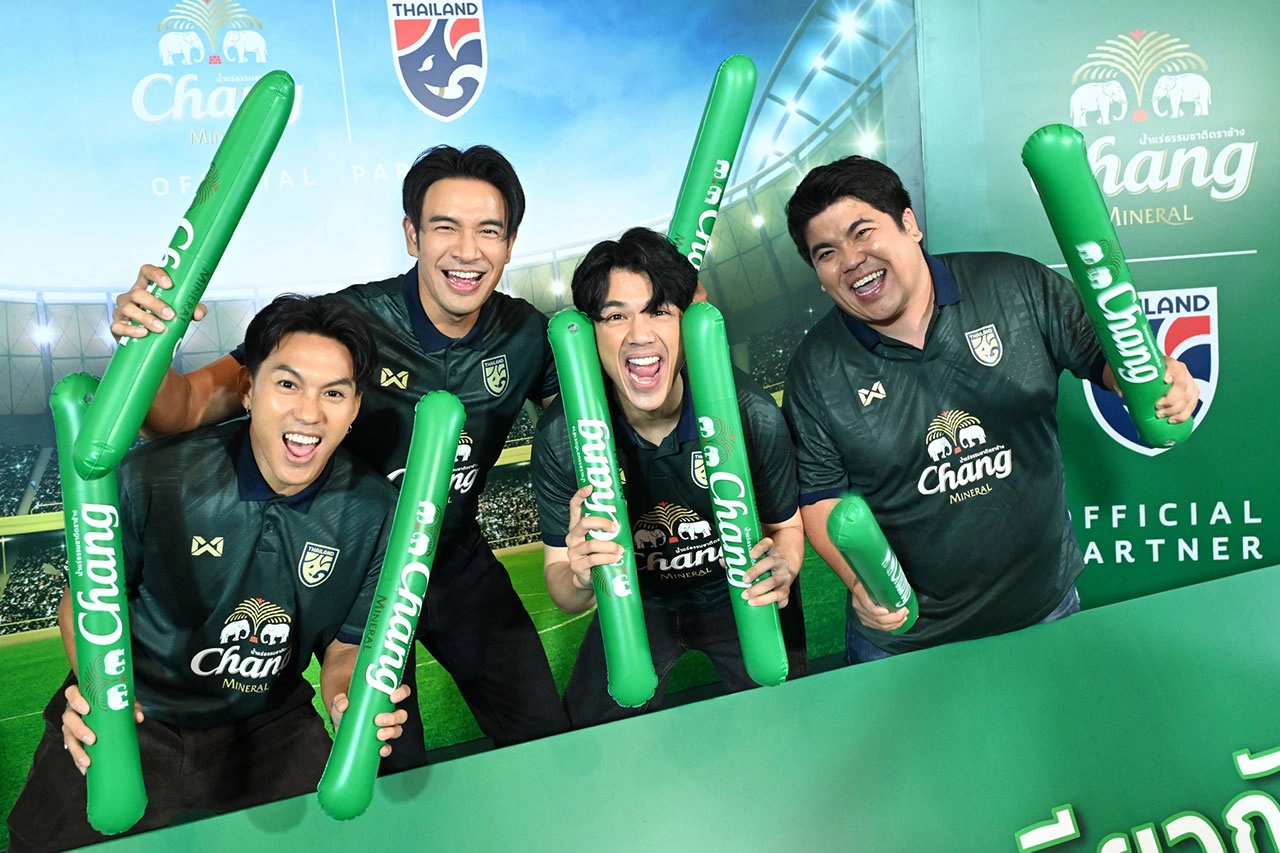 น้ำแร่ธรรมชาติตราช้าง ชวนเชียร์ช้างศึกปะทะสิงคโปร์ แจก 700 บัตร นัดชี้ชะตา ที่สนามราชมังฯ 11 มิ.ย.