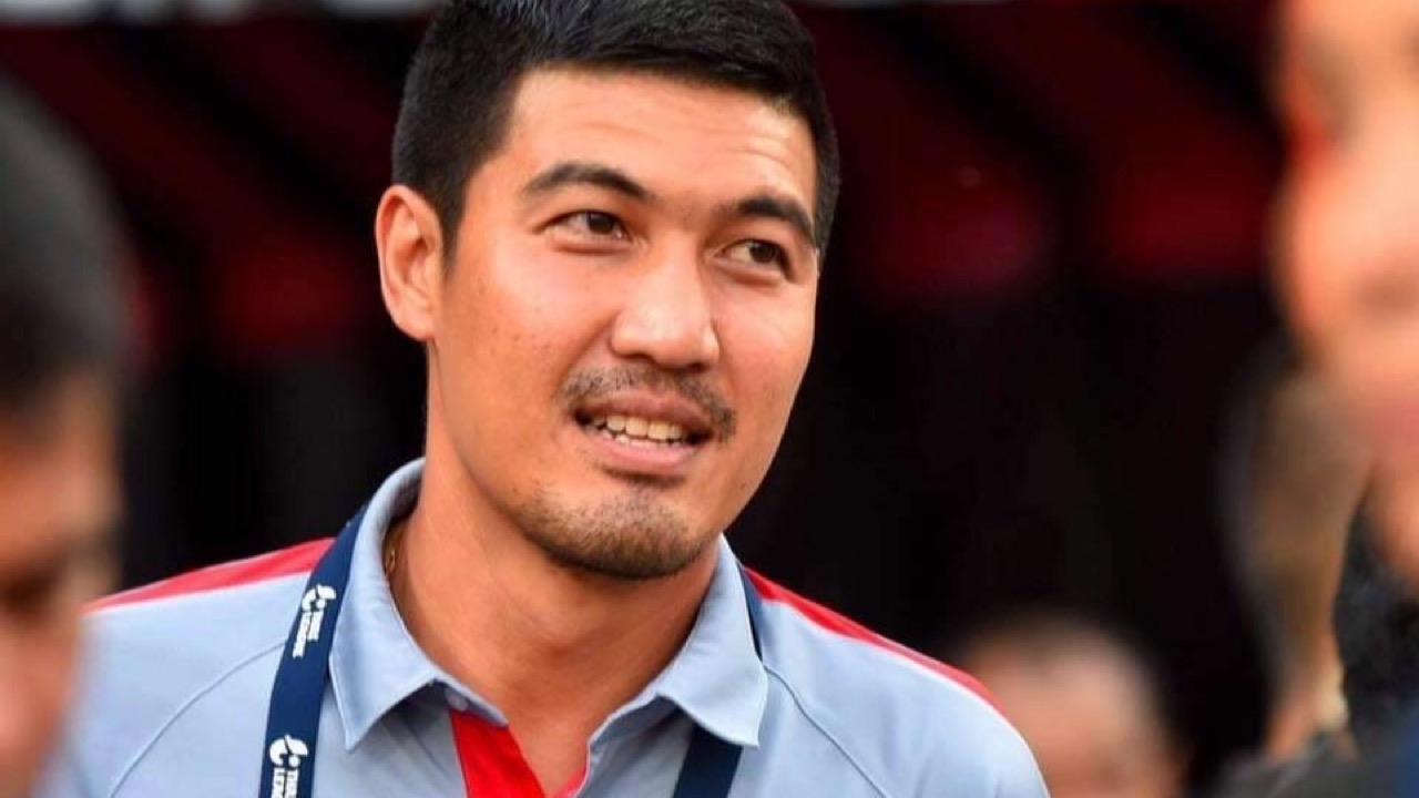 สู่ยุคใหม่ "ค้างคาวไฟ" เปิดตัว "โค้ชโดนัท" กุมบังเหียน เน้นบอลสมัยใหม่ เร้าใจกองเชียร์