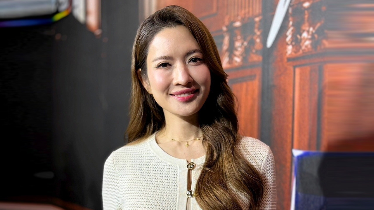 "แอฟ ทักษอร" ตัดสินใจไม่ผิดเล่นละคร "สงครามสมรส" พร้อมแต่ง "นนกุล" เมื่อไหร่จะบอก