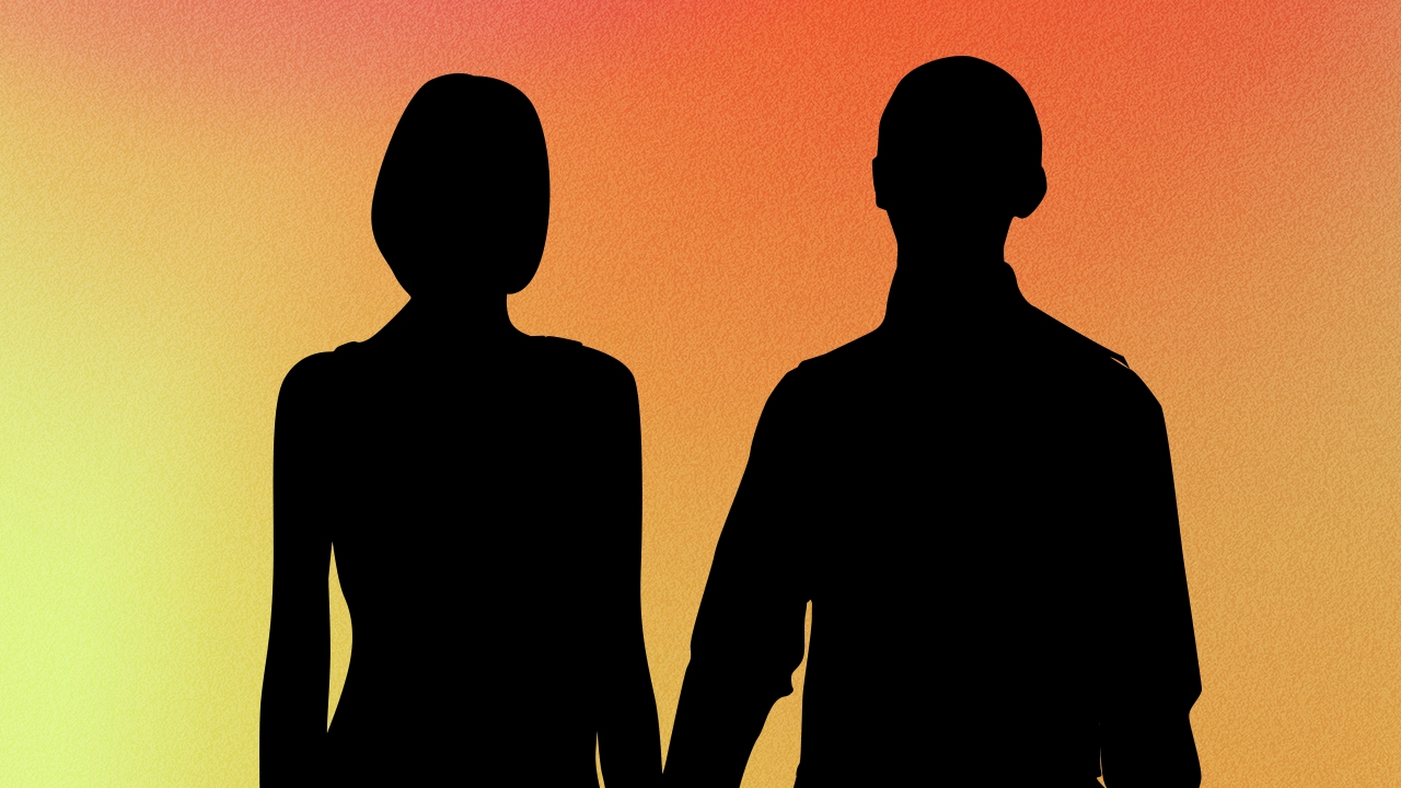 คำใบ้ชัด คู่รักส่อแววเลิก เที่ยวร้านเหล้า แต่ทำตัวไม่รู้จักกัน ชาวเน็ตร้องอ๋อทันที