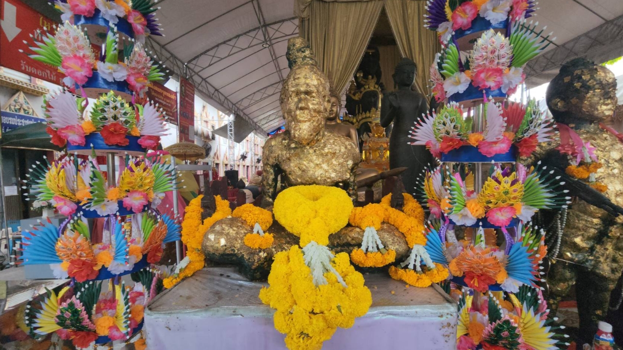 คนดวงเฮงใจดีเผย "เลขเด็ดงวดนี้" หลังรับโชคสุดปังมาแก้บน "องค์บรมครูปู่ฤาษี"