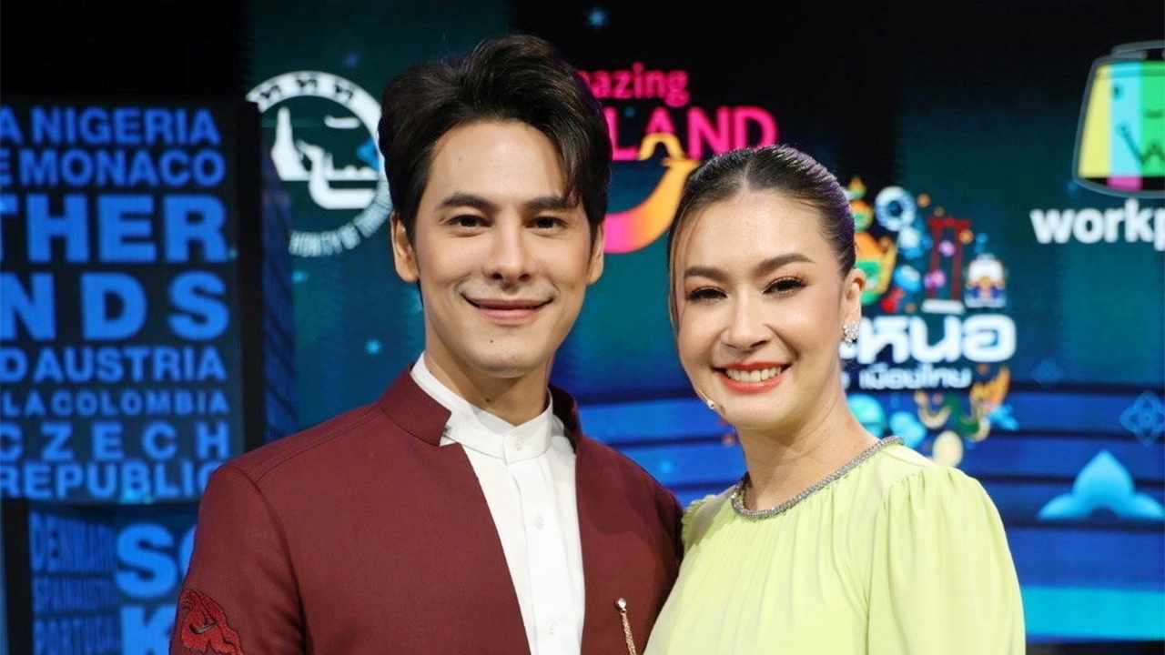 ฉลองแต่งงาน 10 ปี "เอมี่" ลืมแหวนสุดท้าย "ซี-ศิวัฒน์" ก็ให้วงใหม่เป็นของขวัญ (คลิป)