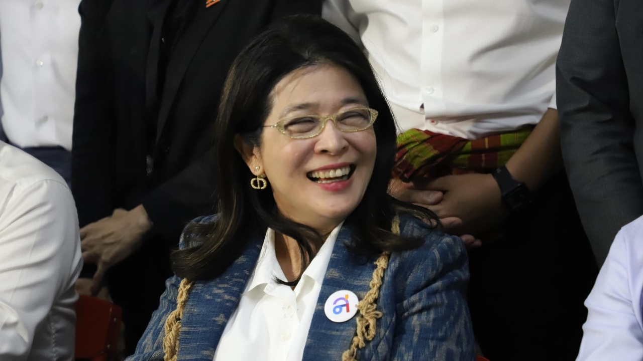 “สุดารัตน์” ปูดเรื่องเล่าแนวคิดแก้รัฐธรรมนูญตัด สส.ปาร์ตี้ลิสต์ สกัดก้าวไกล