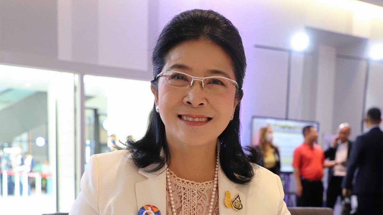 “หญิงหน่อย” แฉสกัดก้าวไกล โละปาร์ตี้ลิสต์-ขนบ้านใหญ่สู้ “เศรษฐา” โต้กลับเลอะเทอะ