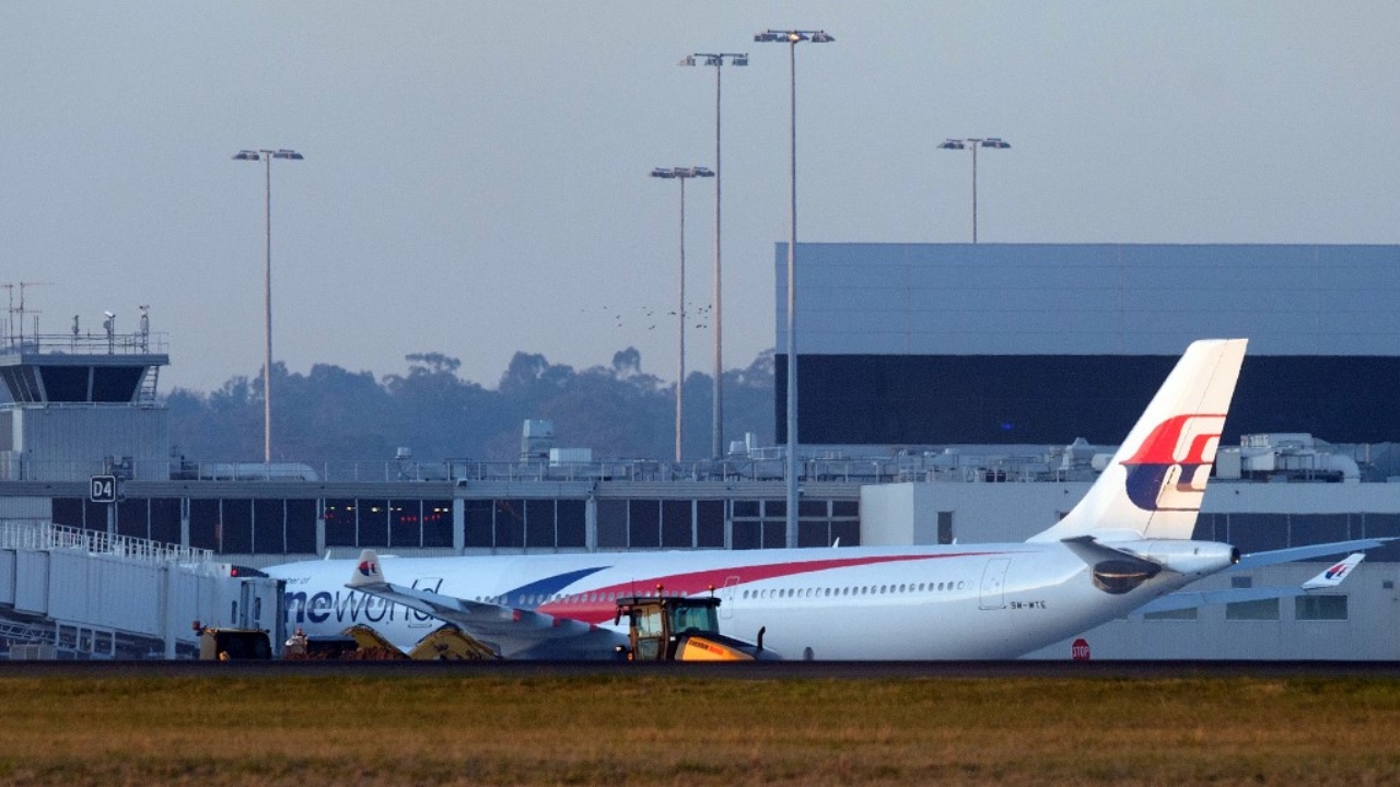 ระทึก เครื่องบินมาเลเซีย บินถึงน่านฟ้าไทยแต่ต้องยูเทิร์นกลับหลังระบบควบคุมความดันขัดข้อง