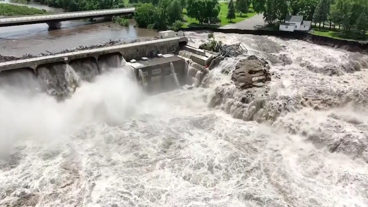 สหรัฐฯ มึน น้ำทะลักอ้อมเขื่อนในมินนิโซตา ต้องเตือนภัยน้ำท่วมหลายจุด