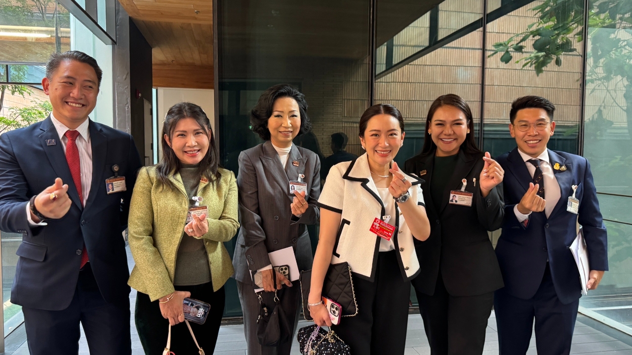 “แพทองธาร” มาสภาฯ ถก สส.-รมต.ของพรรค ให้กำลังใจอภิปรายงบฯ 68 วันแรก