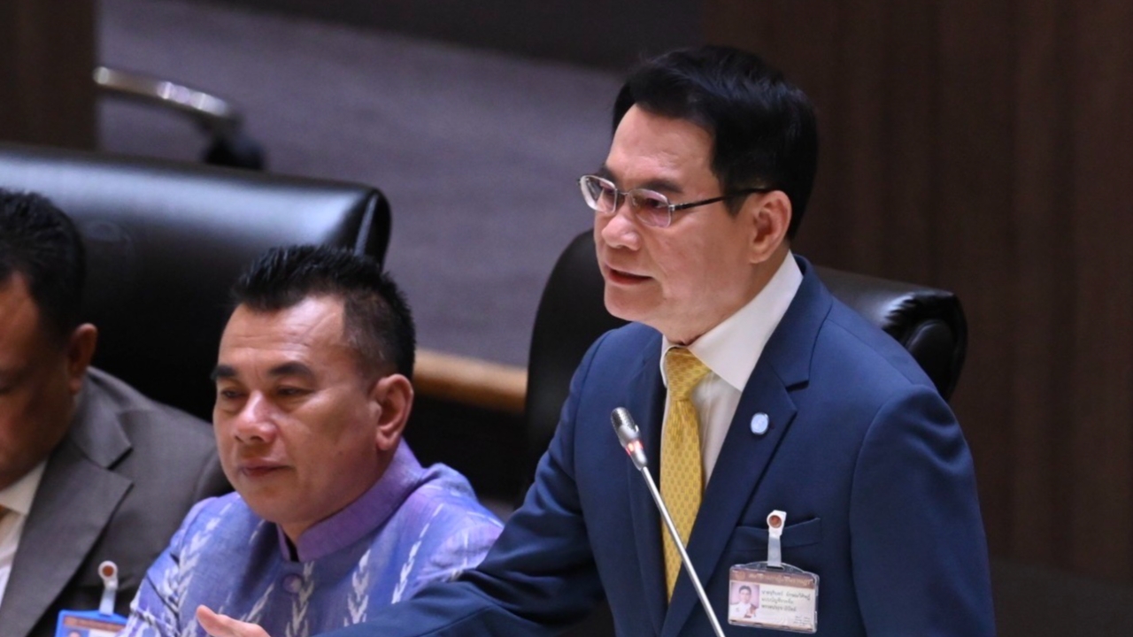 “จุรินทร์” ซัด เงินดิจิทัลนโยบายเรือเกลือ ตั้งฉายา “นักกู้ผ้าขาวม้าพันคอ”