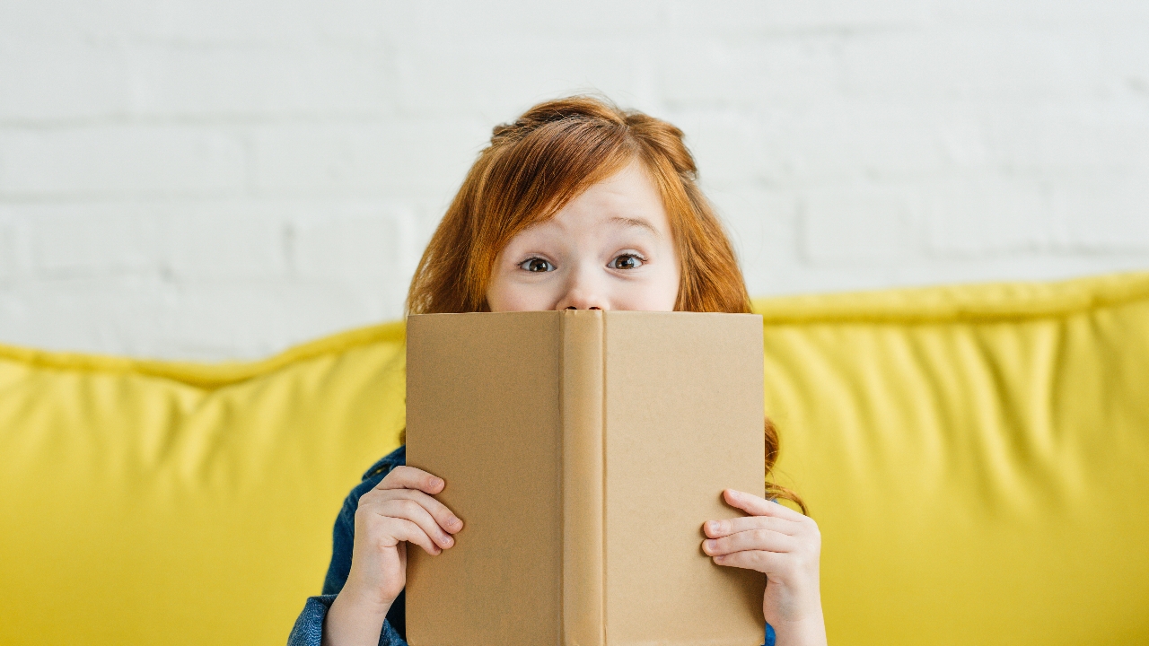 เคมบริดจ์ เผยผลสำรวจพบว่า เด็กที่รักการอ่านหนังสือส่วนใหญ่ มักจะมีสุขภาพจิตที่ดีในช่วงวัยรุ่น