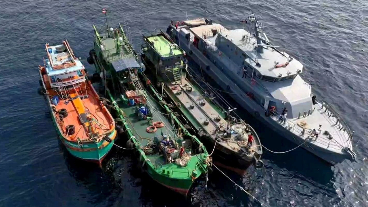 หา "ไอ้โม่ง" ใน บก.รน.