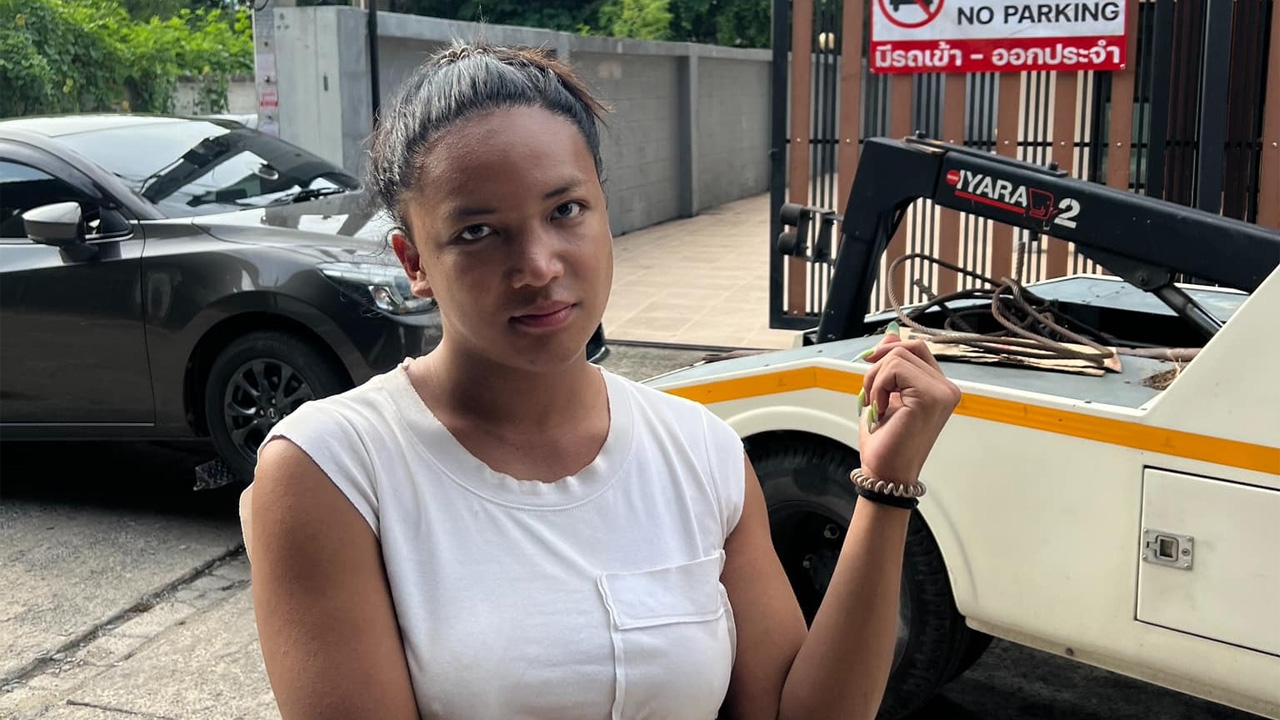 ไม่เลื่อนก็ยกซะเลย "กะทิ" อินฟลูฯ ดัง สุดทน เจอคนจอดรถขวางหน้าบ้าน 