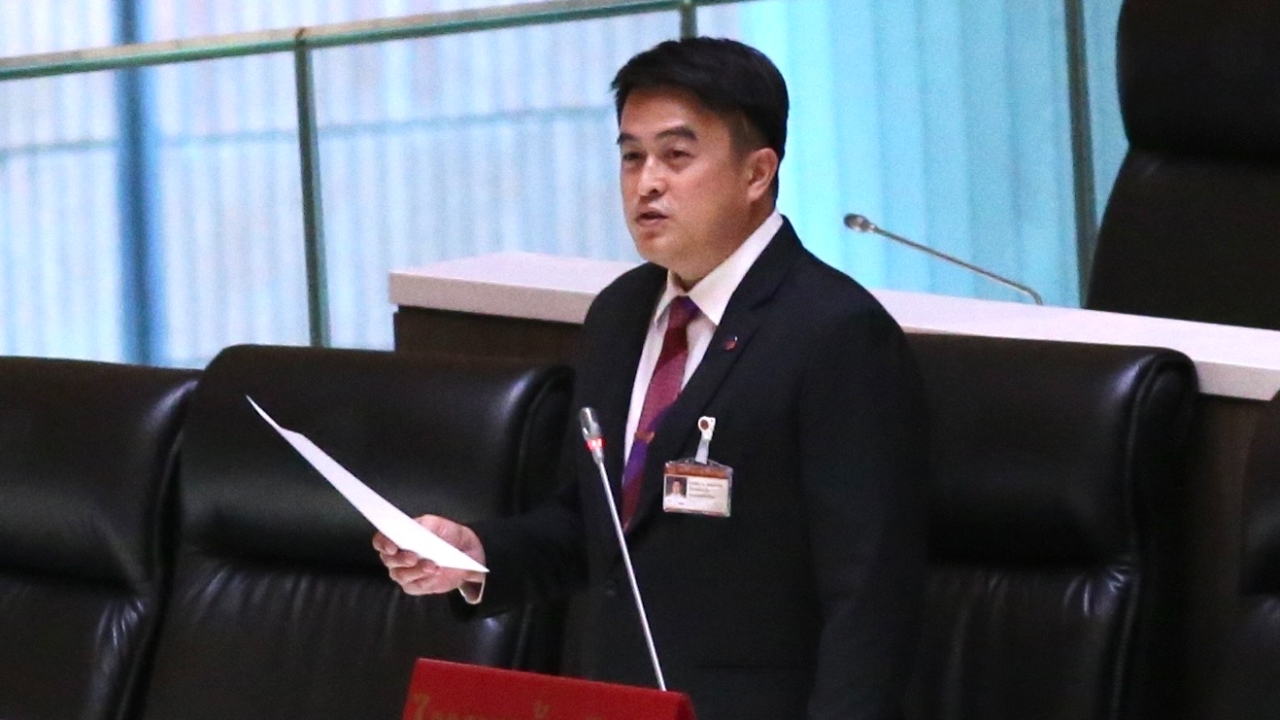 “สส.ชัชวาล” ปูด ทอ. ตั้งงบซื้อวิทยุสื่อสารแพงเกินจริง-ทร.ไม่ใช้ไทยปรับปรุงเรือรบ