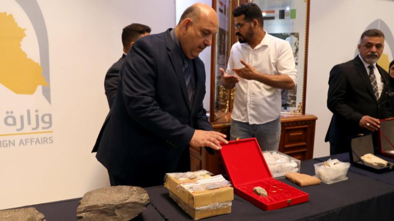 อิรักเฮ รับมอบวัตถุโบราณ 181 ชิ้น นานาประเทศส่งคืนหลังถูกลักลอบส่งค้าทั่วโลก