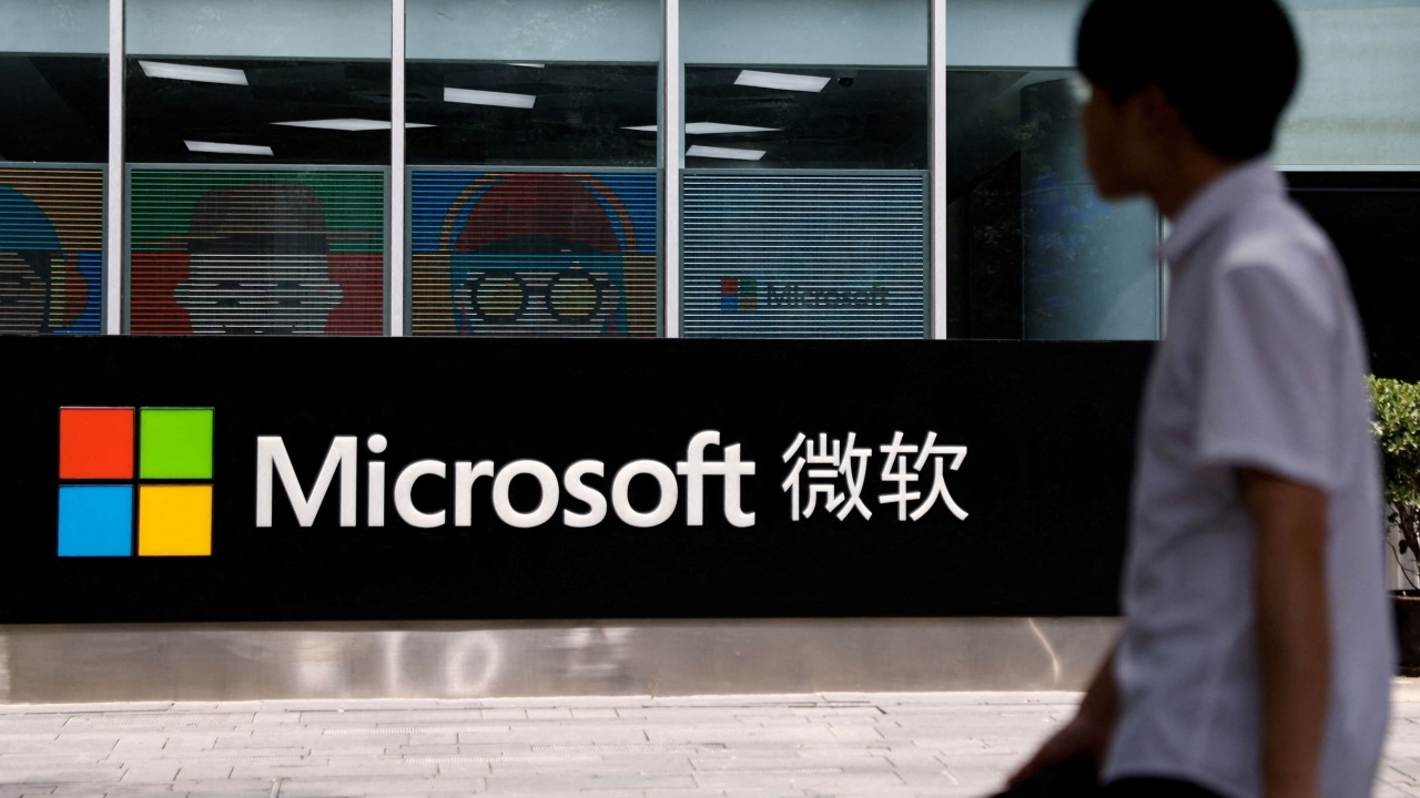 พนักงาน Microsoft ในประเทศจีน ถูกขอให้เปลี่ยนมือถือจาก Android เป็น iPhone 
