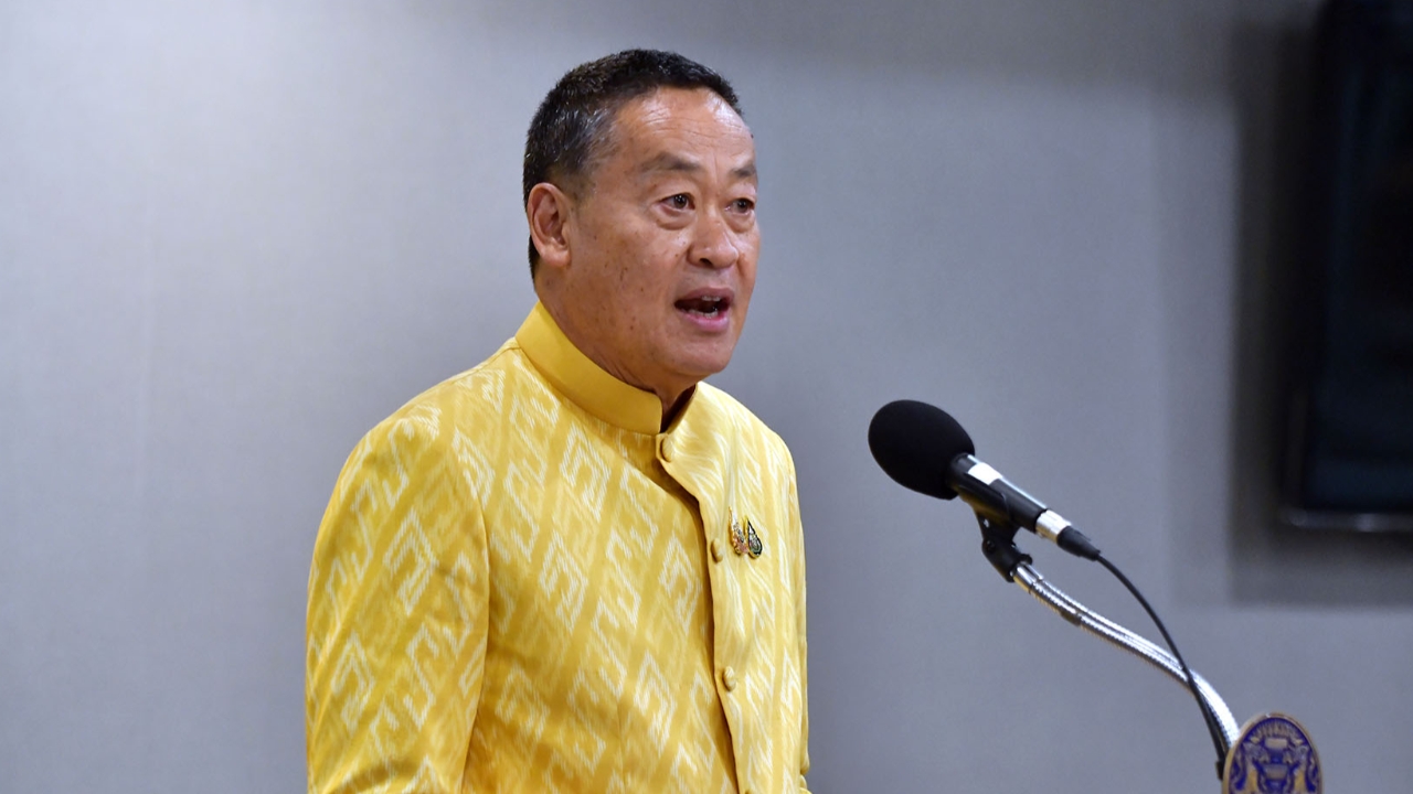 ไม่ก้าวก่ายจัดโผทหาร นายกฯ ชี้ ปมป่าทับลาน มติรัฐบาลก่อน ย้ำทุกอย่างยึดกฎหมาย