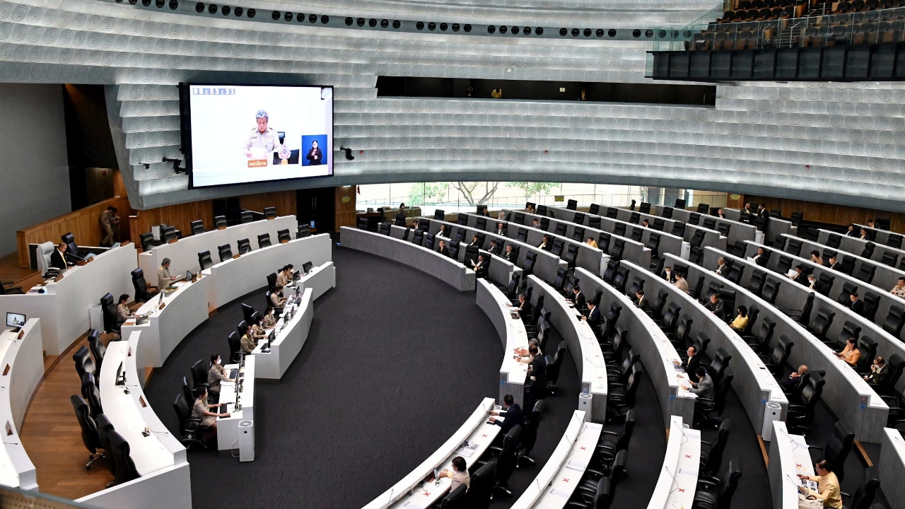 มติวุฒิสภา เห็นชอบตั้ง กมธ.วิสามัญพิจารณาศึกษาตรวจสอบการเลือก สว.