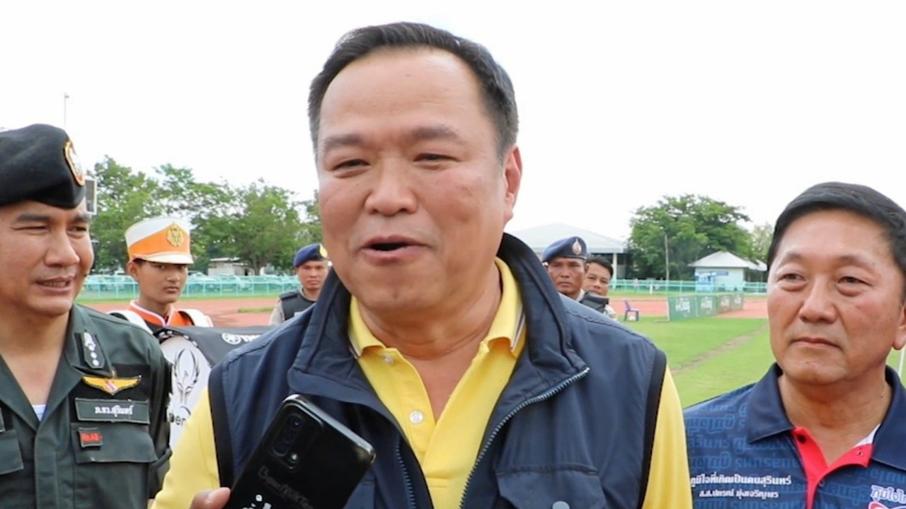 “อนุทิน” ยืนยัน “ภูมิใจไทย” ไม่เกี่ยวข้อง เลือก สว.สีน้ำเงิน ตีความได้หลายอย่าง