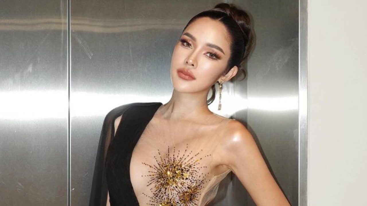 ดีกรีไม่ธรรมดา เปิดวาร์ป หยกทอง อินฟลูเอนเซอร์ชื่อดัง สวย โสด แซ่บ ขายของวันเดียว 4 ล้าน