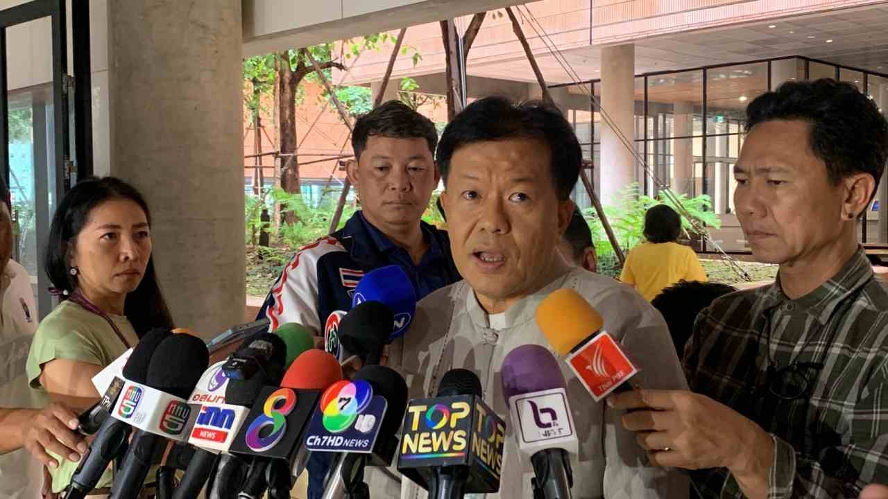 "เลขาฯ สภา" แจง ปมร้อน "ซื้อขายบัตร-ตำแหน่ง" จนท.เข้มงวด ไม่อยากจับผิดใคร