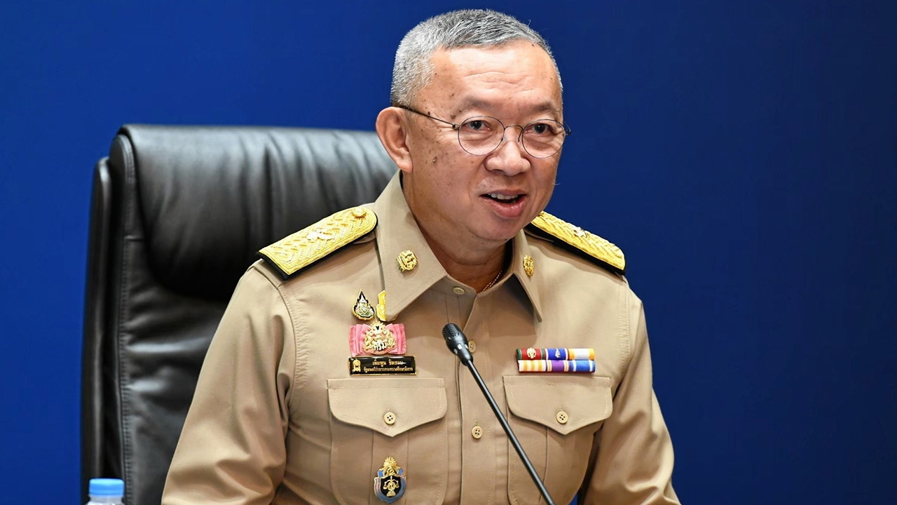 ศธ.รับลูกนายกฯ สั่งสางปัญหายาเสพติด จัดกิจกรรมรู้โทษภัย-หนุนตรวจฉี่ นร.16 ปี