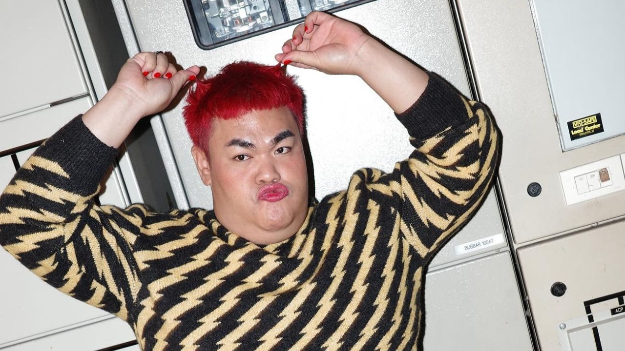 ปิงปอง กรรมตามสนองโดนแกล้งให้กินอึหมา! เล่าวีรกรรมเกือบโดนจับที่ต่างประเทศ