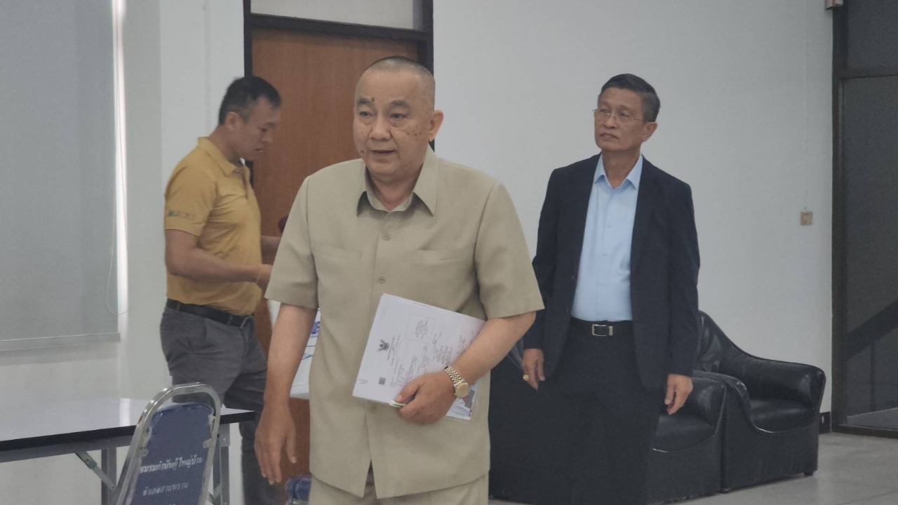 "พล.ต.อ.ศรีวราห์" ลงสมัคร สว.หลังเปิดรับสมัครเป็นวันสุดท้าย "นครปฐม" 