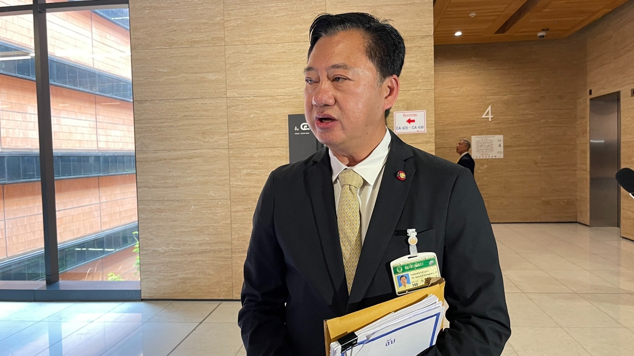 "สว.สมชาย" ยัน ร้องสอบ "เศรษฐา" ไร้ใบสั่ง ไม่กังวล "ทักษิณ" รู้ตัวคนร้อง 