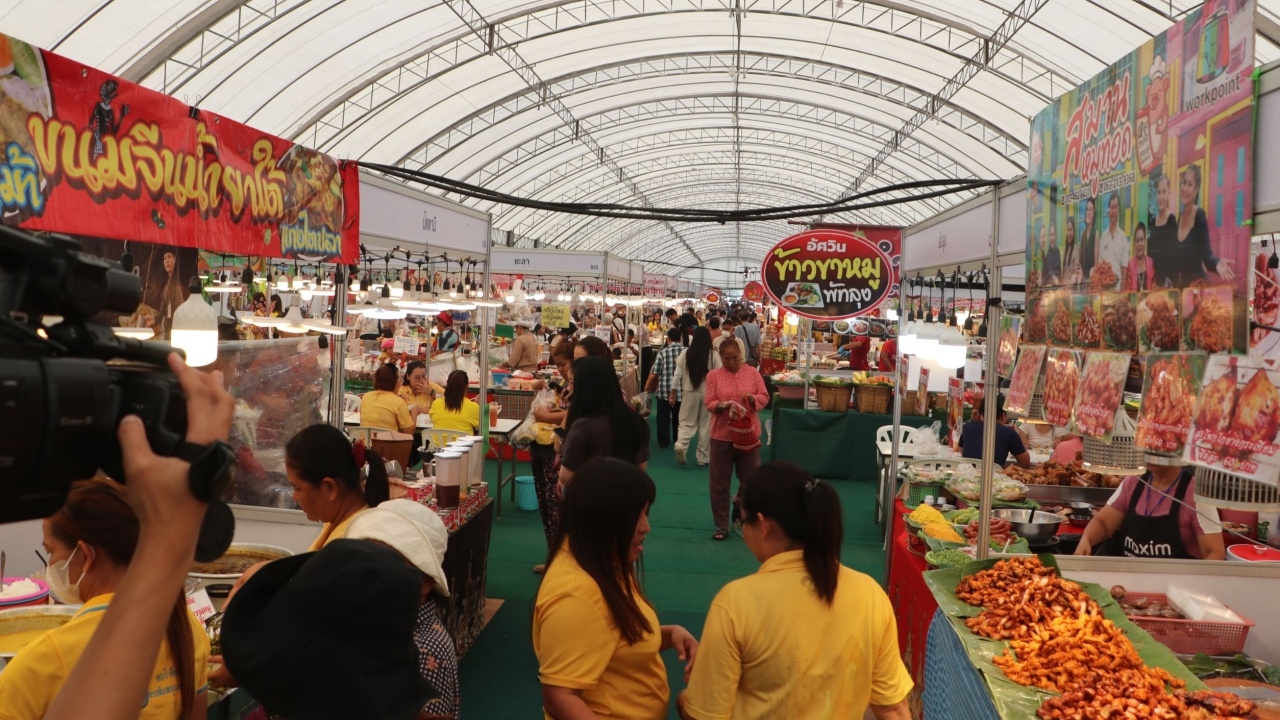 งาน OTOP ทั่วไทย ร่วมใจสู่เมือง 101 กระตุ้นเศรษฐกิจ คาดเม็ดเงินสะพัดกว่า 40 ล้าน