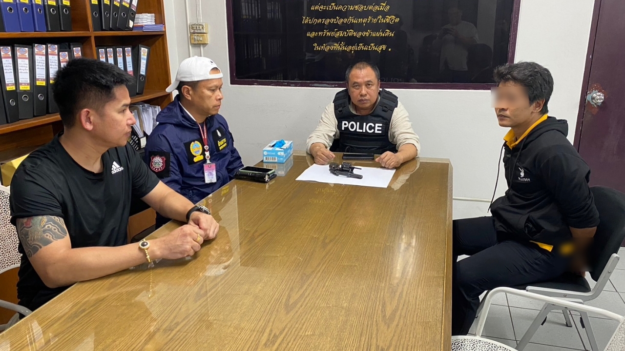 รวบแล้วพี่ชายปืนดุ ยิงน้องชายแท้ๆ สารภาพตั้งใจจะฆ่ายกครัว แต่กระสุนหมดโม่