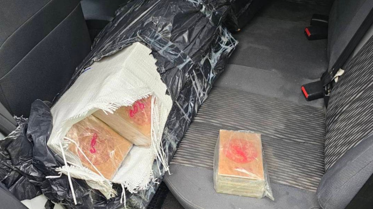 จับเฮโรอีนสิงโตเหยียบลูกโลก 380 แท่ง หนัก 139 กก. ขนผ่าน 3 ประเทศ