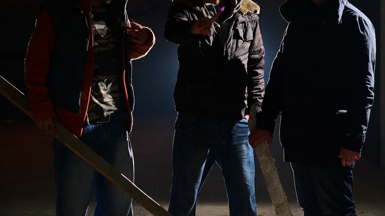 จับโจ๋ แก๊งจิ๊กโก๋ท่านํ้านนท์ มั่วเสพยา ปล้น วันเดียวก่อเหตุ 4 คดี