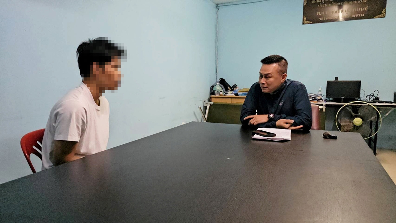 เมสเซนเจอร์วิ่งราวสร้อยทองคำหนัก 2 บาท ตกอับติดพนัน ใช้ จยย.ประกบ