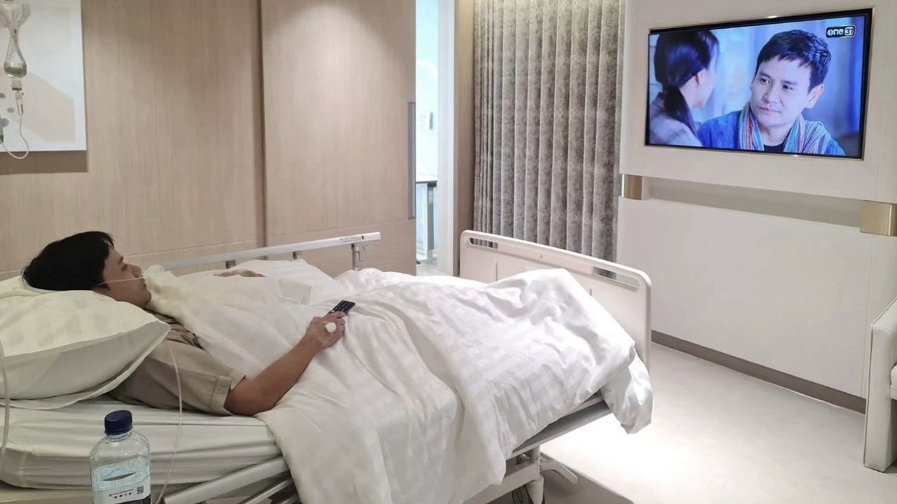 ส่งกำลังใจให้ นักร้องดัง แอดมิต รพ. ด่วน รักษาลิ่มเลือดอุดตันที่ปอด
