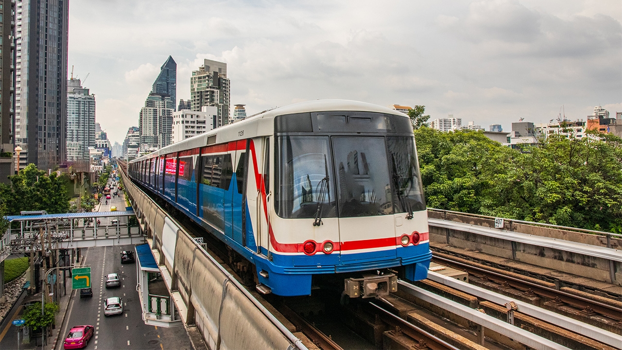 รถไฟฟ้าทุกสี 20 บาทตลอดสาย “สุริยะ” ยันเดือน ก.ย.68 เกิดขึ้นได้แน่นอน