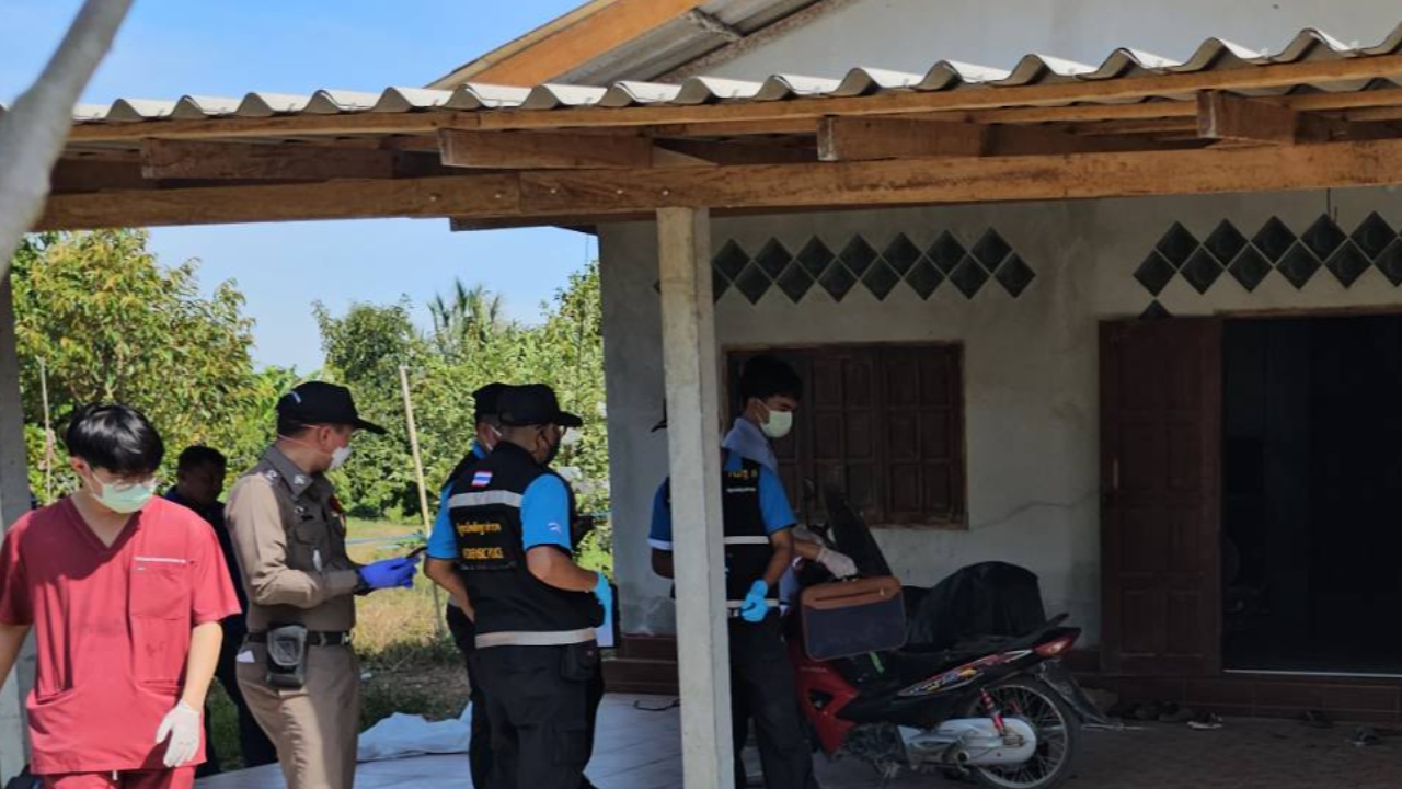 "สังเวย 3 ศพ" ผัวคลั่งฆ่าลูก-เมีย ผูกคอหนีผิด พบป่วยจิต คาดอาการกำเริบ